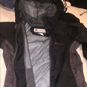 COLUMBIA windbreaker